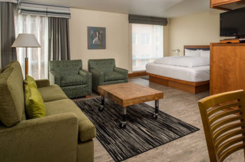 Staypineapple Watertown Hotel 4