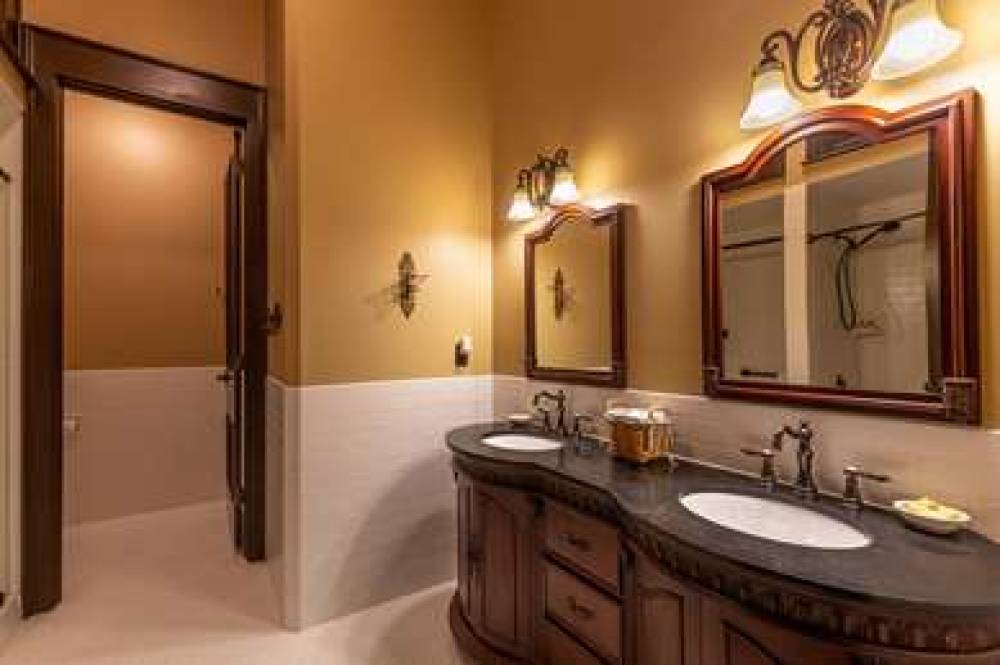 Steele Mansion Inn 3