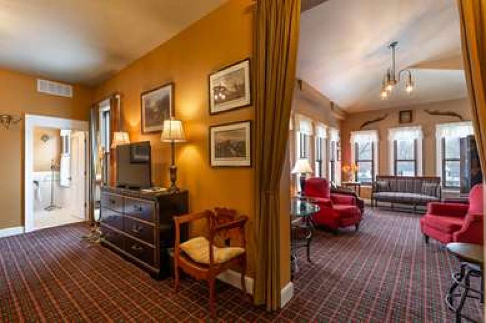Steele Mansion Inn 6