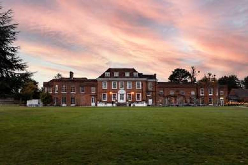 STOKE PLACE HOTEL 3