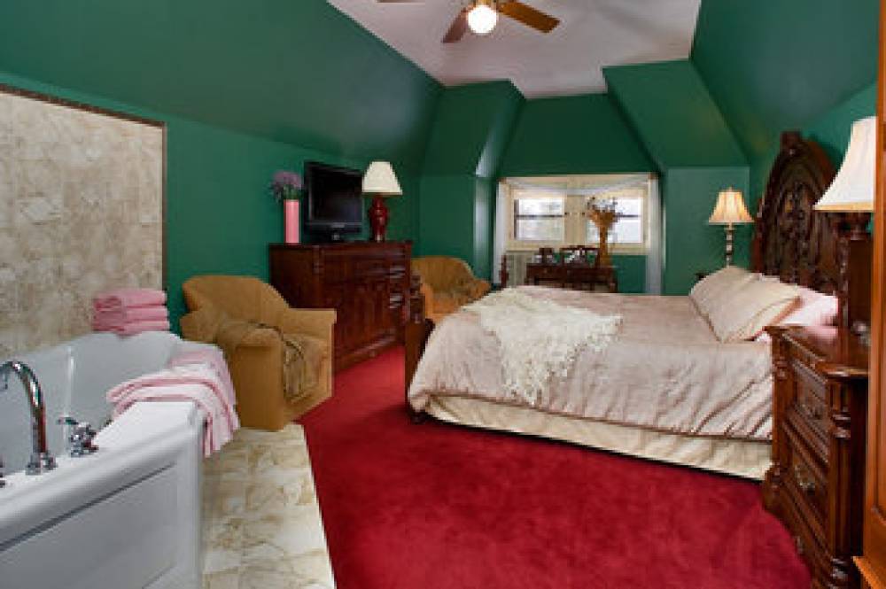STONEHURST MANOR 9