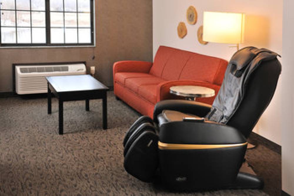 STONEY CREEK HOTEL KANSAS CITY 10