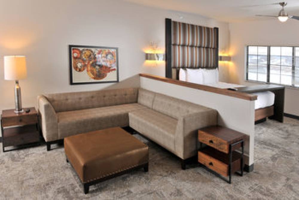 STONEY CREEK HOTEL KANSAS CITY 2