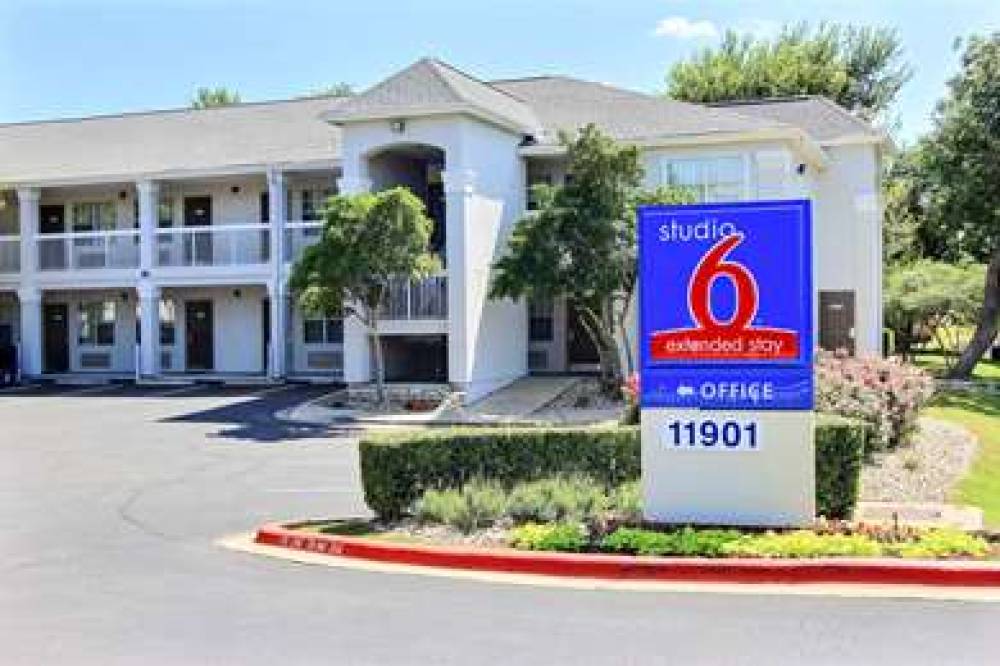 STUDIO 6 AUSTIN NORTHWEST 1
