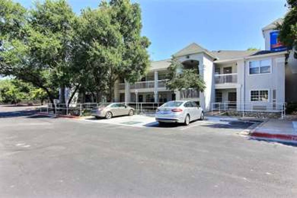STUDIO 6 AUSTIN NORTHWEST 3