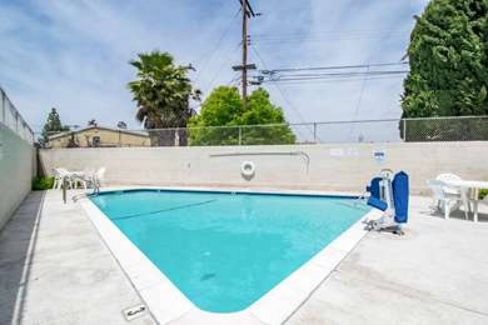 STUDIO 6 CYPRESS CA 9