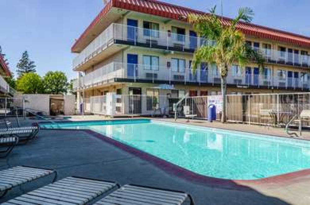 STUDIO 6 FRESNO - EXTENDED STAY 8