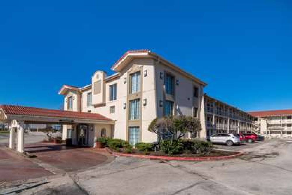 STUDIO 6 FT WORTH WEST MEDICAL CTR 5