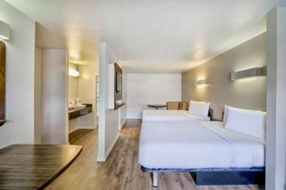 STUDIO 6 SAN ANTONIO - AIRPORT 6