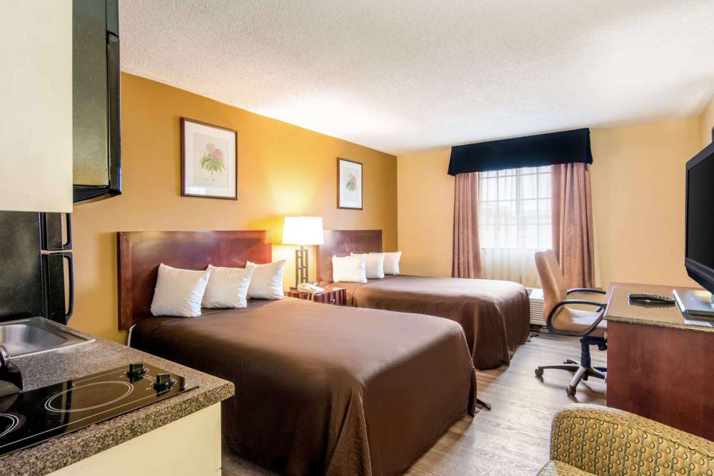 Suburban Extended Stay Hotel Chester 4