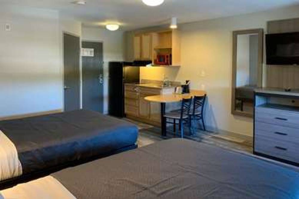 Suburban Extended Stay Hotel Near Panama City Beach 8