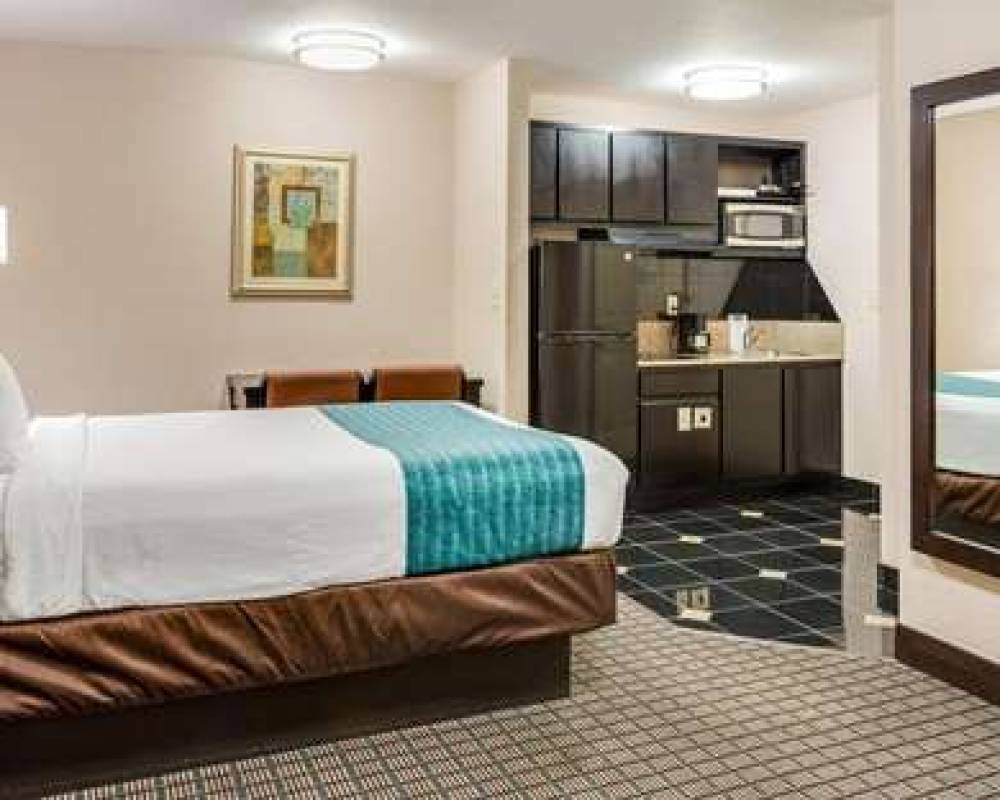 Suburban Extended Stay Hotel 9