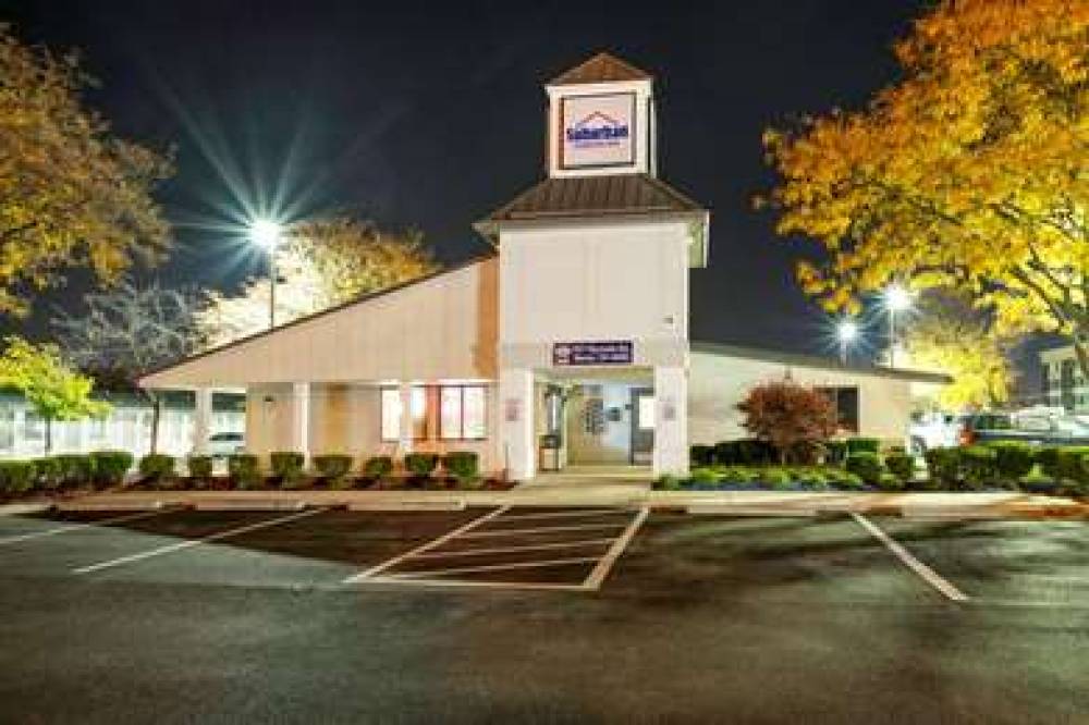 SUBURBAN STUDIOS MENTOR - CLEVELAND 4