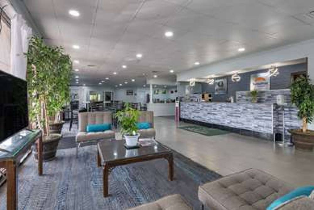 SUBURBAN STUDIOS ROCK HILL NORTHEAS 2