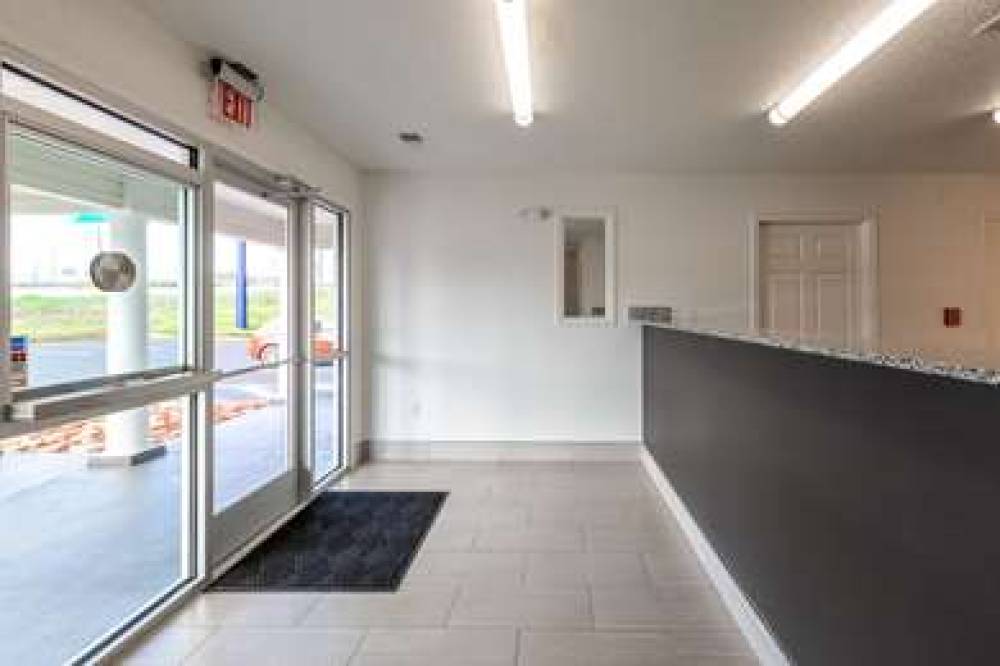SUBURBAN STUDIOS SPARTANBURG 4