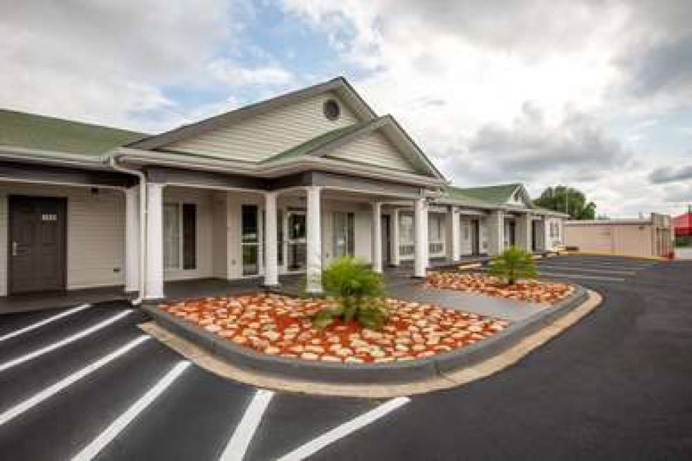 SUBURBAN STUDIOS SPARTANBURG 1