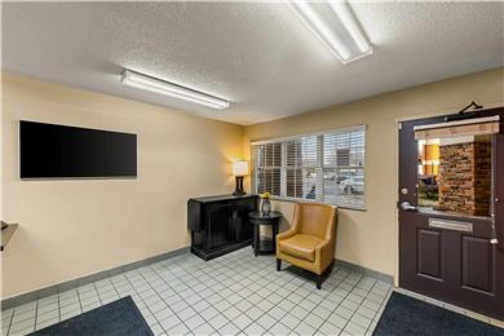 SUBURBAN STUDIOS WINSTON-SALEM NEAR 5