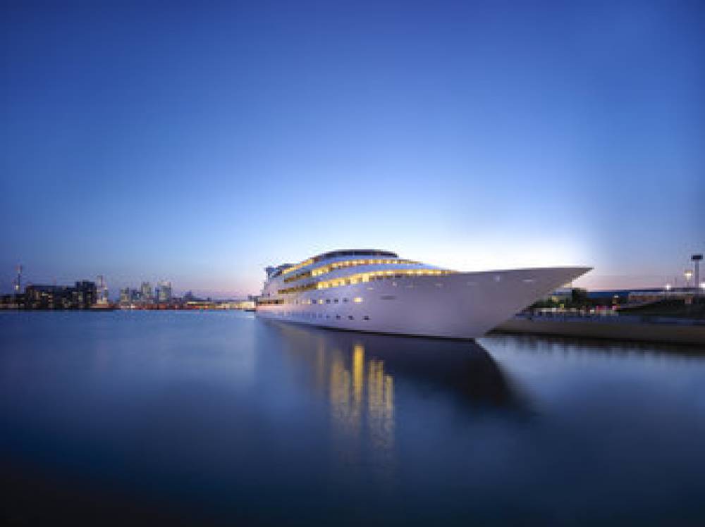 SUNBORN LONDON YACHT HOTEL 1