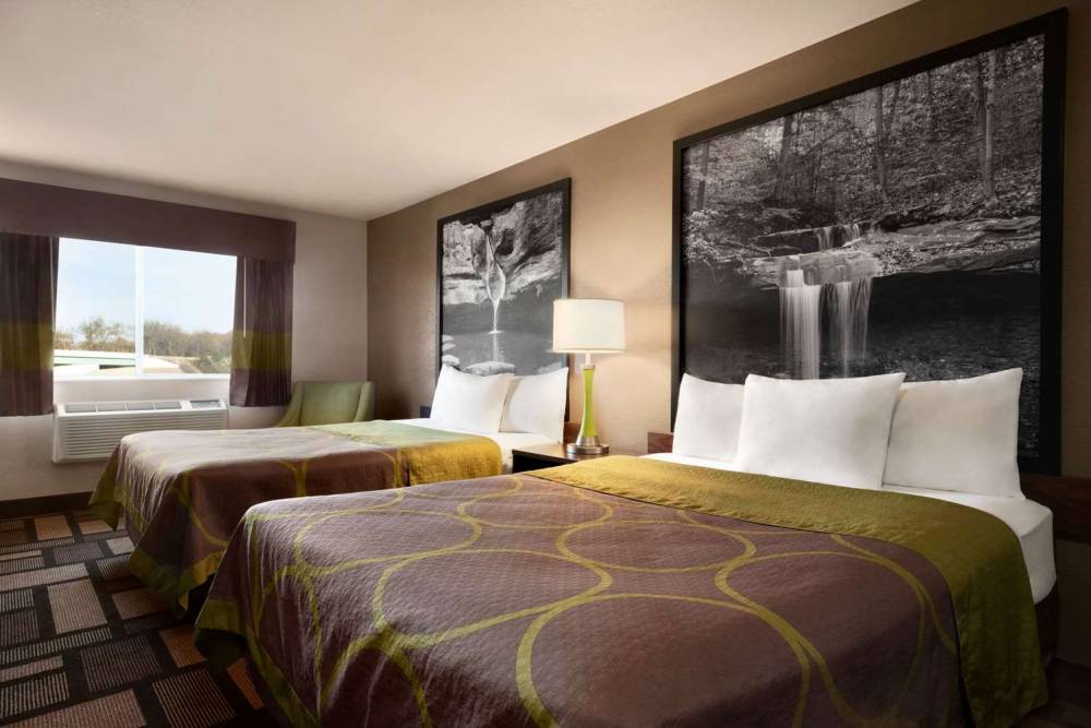 Super 8 By Wyndham Akron S/Green/Uniontown OH 9