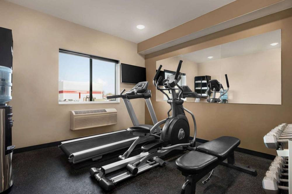 Super 8 By Wyndham Akron S/Green/Uniontown OH 6