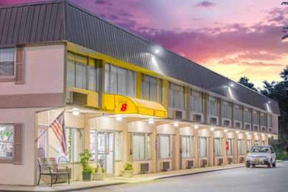 Super 8 By Wyndham Ashland