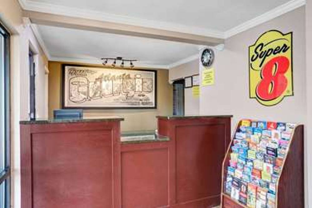 Super 8 By Wyndham Atlanta/Jonesboro Road 4