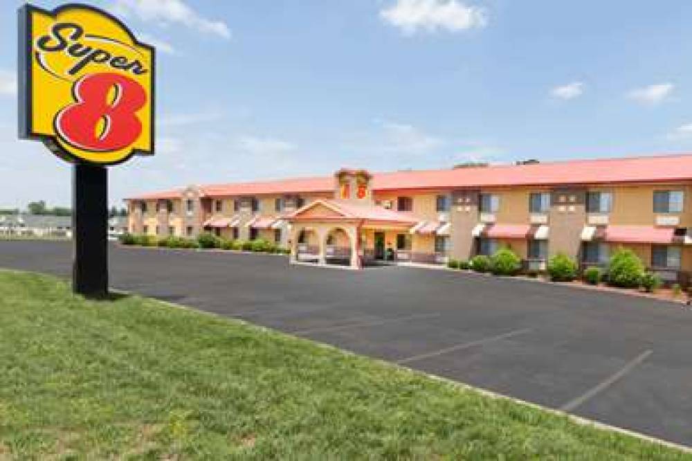 SUPER 8 BY WYNDHAM BOWLING GREEN SO 1