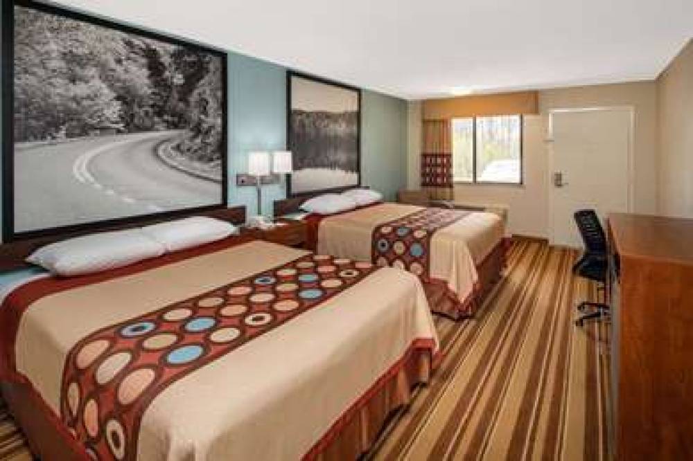 SUPER 8 BY WYNDHAM BURLINGTON NC 4