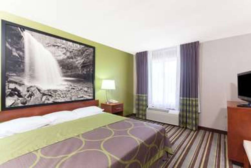 SUPER 8 BY WYNDHAM CLARKSVILLE NORT 7