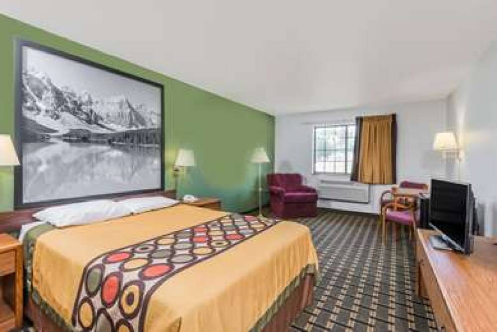 SUPER 8 BY WYNDHAM COSHOCTON ROSCOE 5
