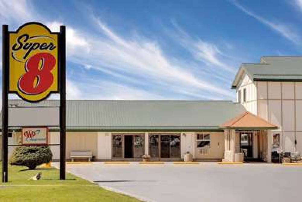 Super 8 By Wyndham Cut Bank