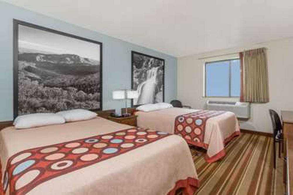 Super 8 By Wyndham Danville VA 5