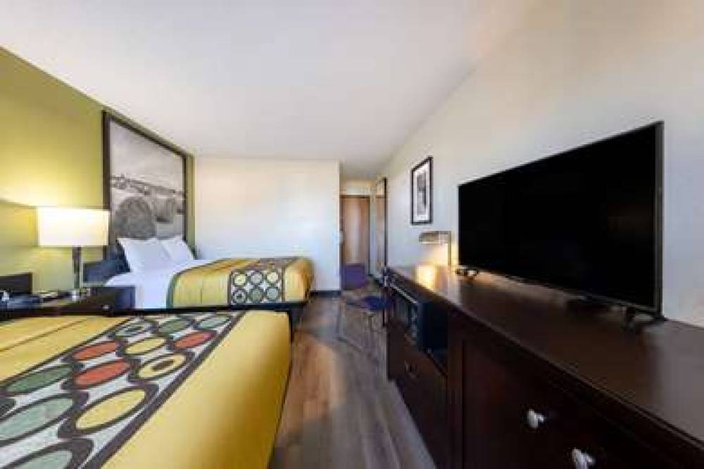 Super 8 By Wyndham El Dorado 5