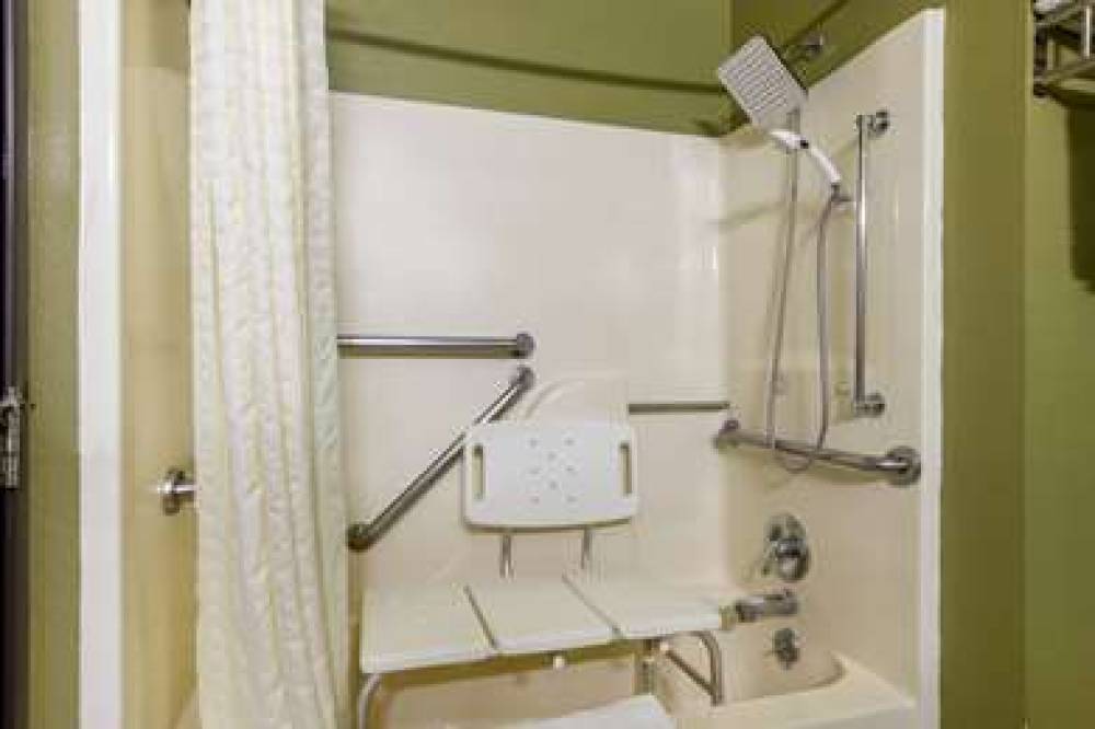 Super 8 By Wyndham El Dorado 10