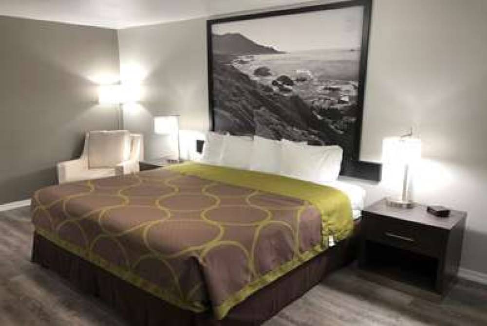 Super 8 By Wyndham Eureka 5
