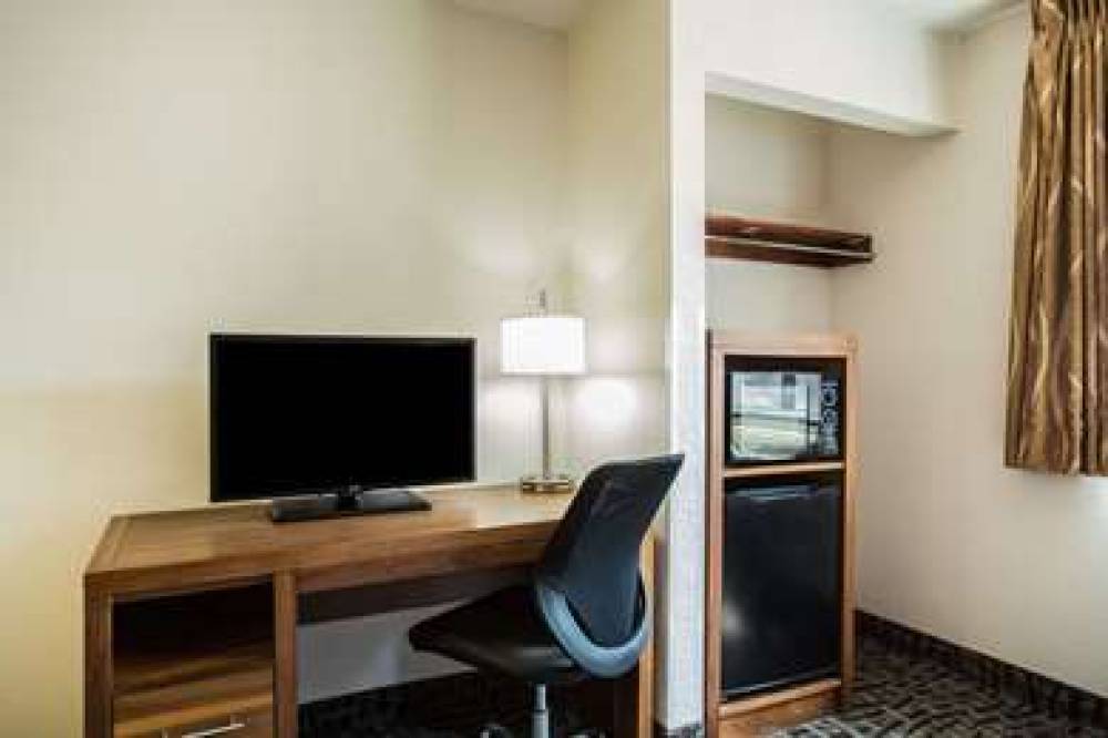 Super 8 By Wyndham Flagstaff 9