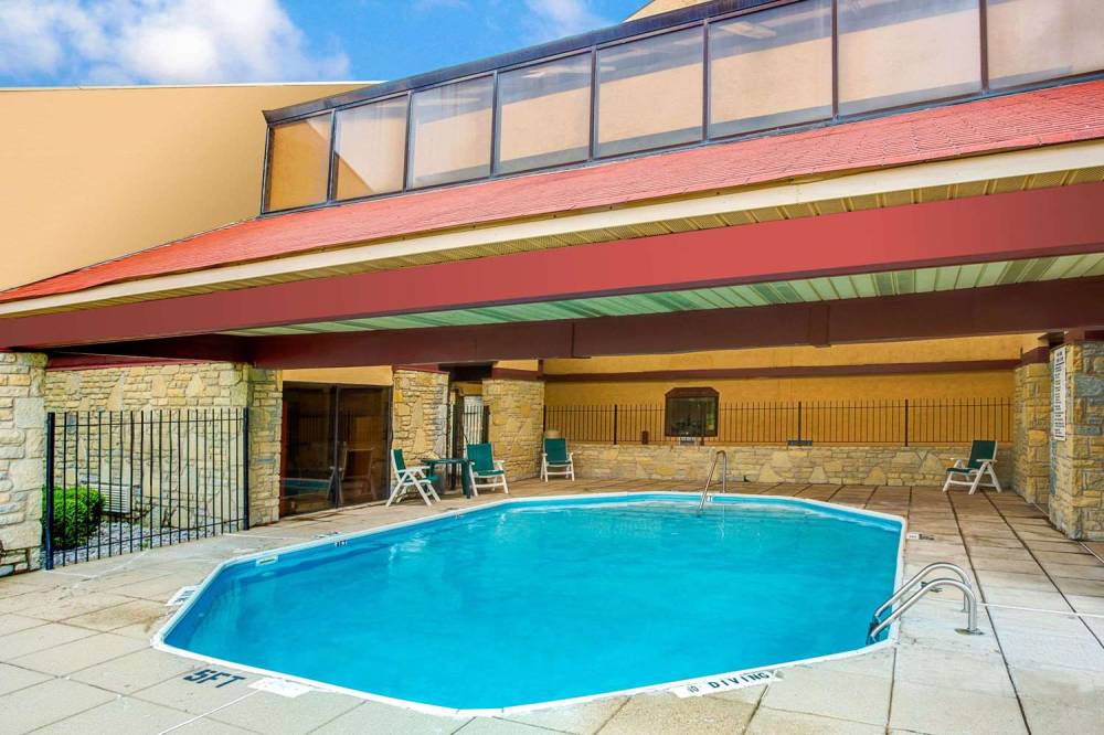 Super 8 By Wyndham Fort Mitchell Cincinnati Area 6