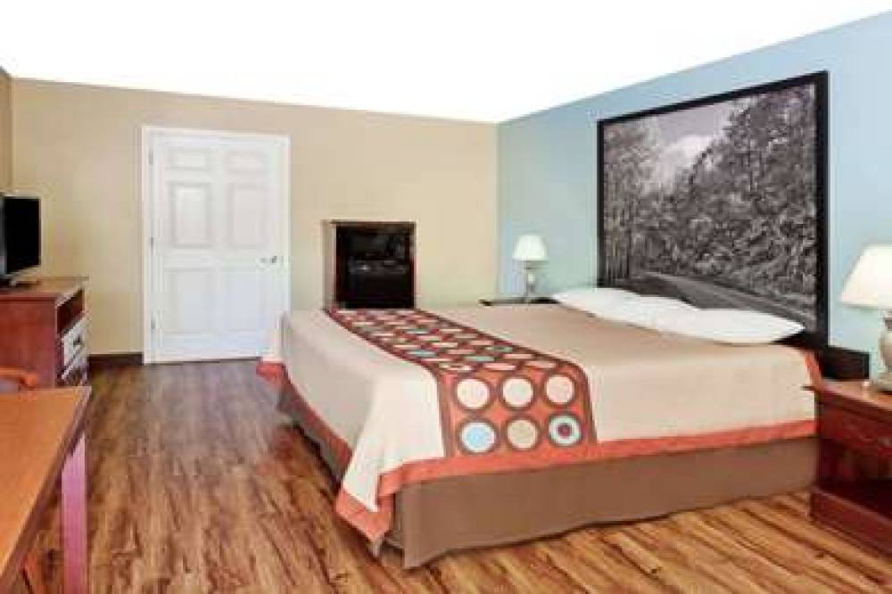 Super 8 By Wyndham Ft. Oglethorpe GA/Chatt TN Area 8