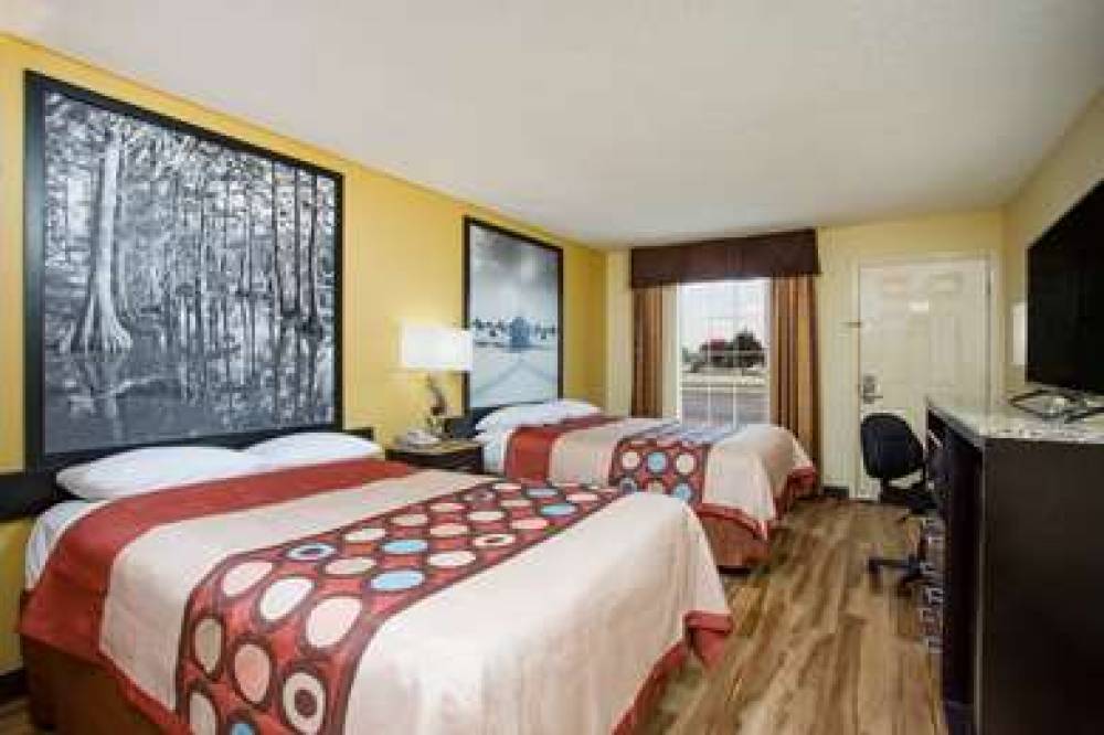 SUPER 8 BY WYNDHAM GARNER/CLAYTON/R 10