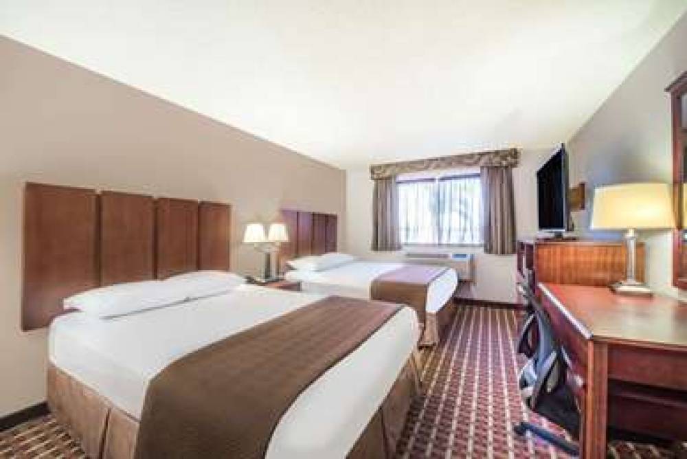 Super 8 By Wyndham Harlingen TX 10