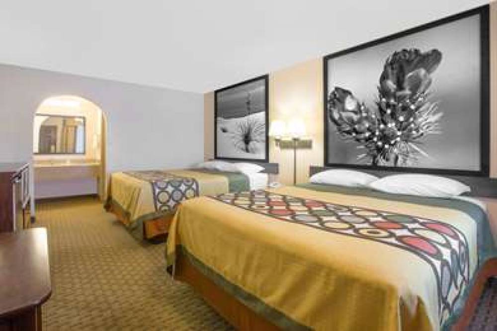 SUPER 8 BY WYNDHAM IDABEL 5