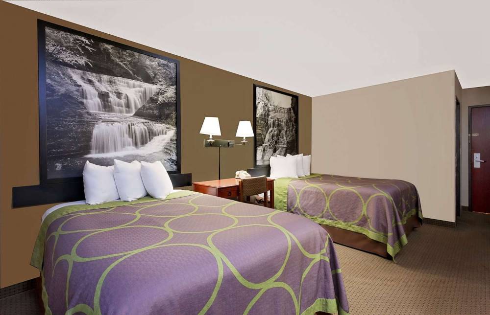 Super 8 By Wyndham Ithaca 8