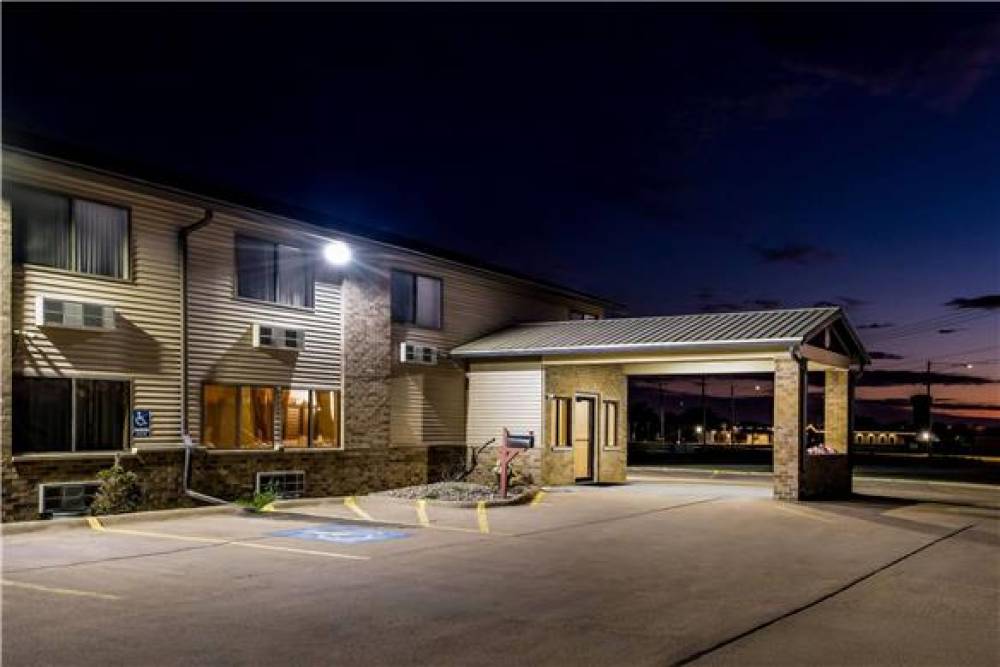 Super 8 By Wyndham Jefferson