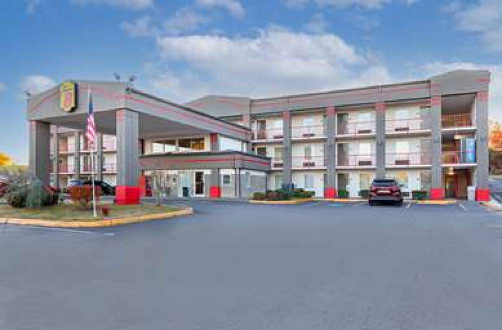 Super 8 By Wyndham Kingsport 1