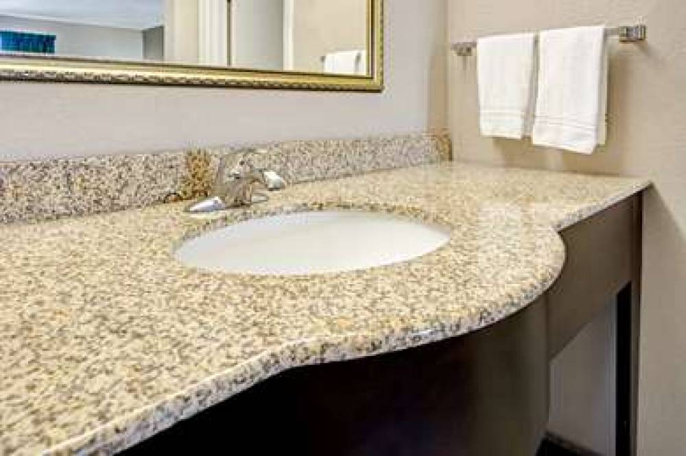 Super 8 By Wyndham Lakeland 6