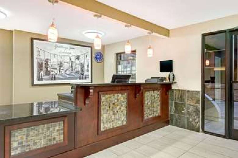 Super 8 By Wyndham Lakeland 4