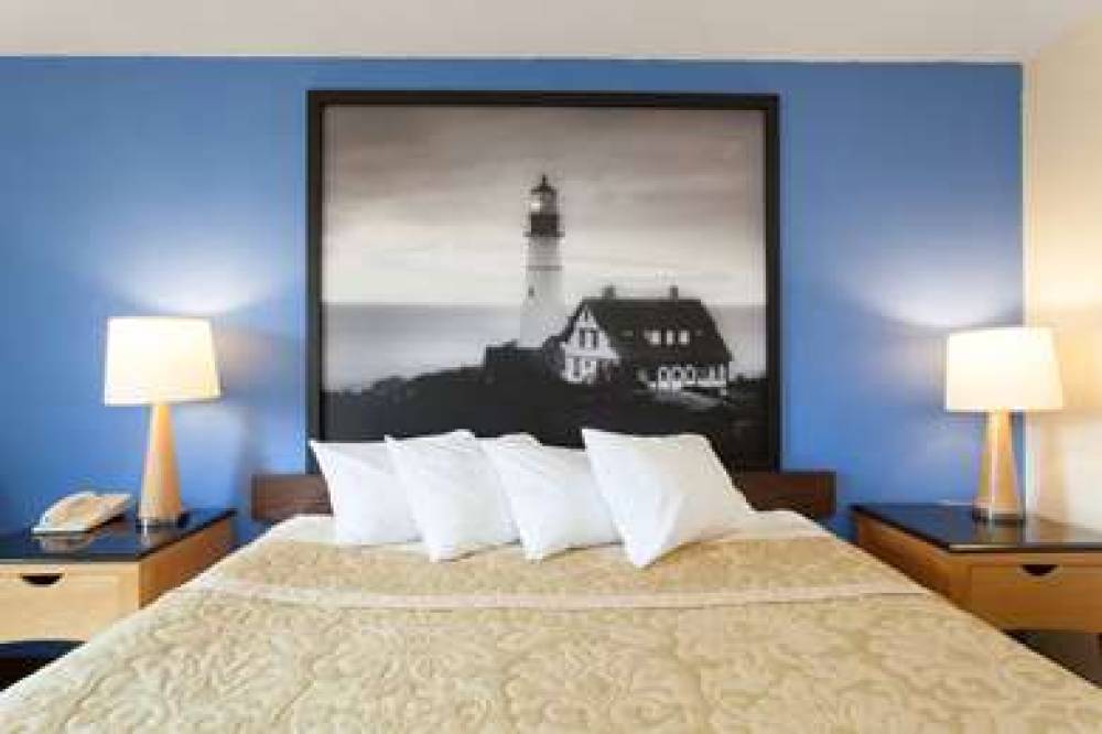 Super 8 By Wyndham Lewiston Auburn Area 5