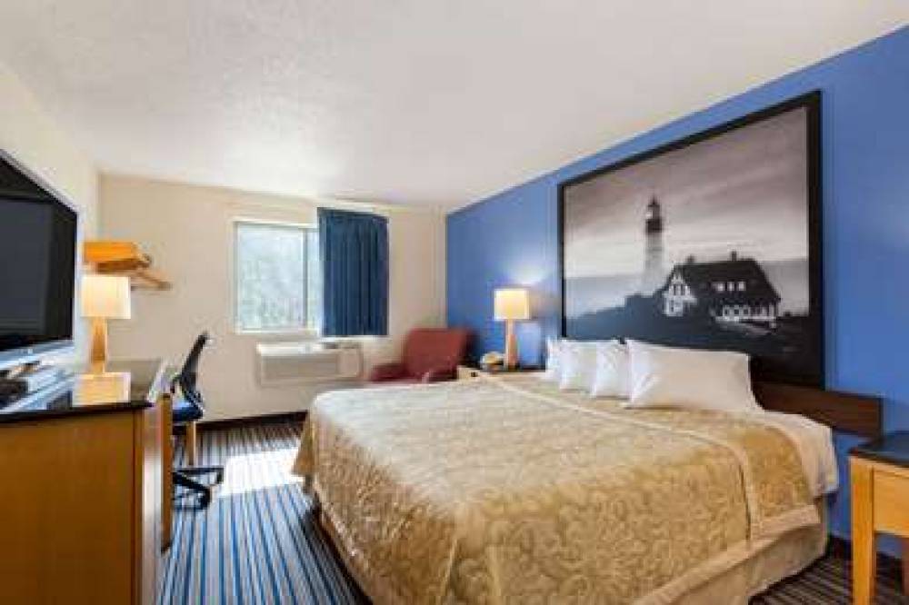 Super 8 By Wyndham Lewiston Auburn Area 6