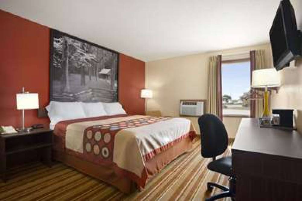 SUPER 8 BY WYNDHAM MATTOON 5