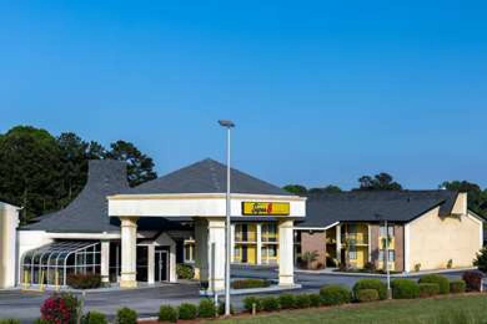 SUPER 8 BY WYNDHAM MCDONOUGH GA 2